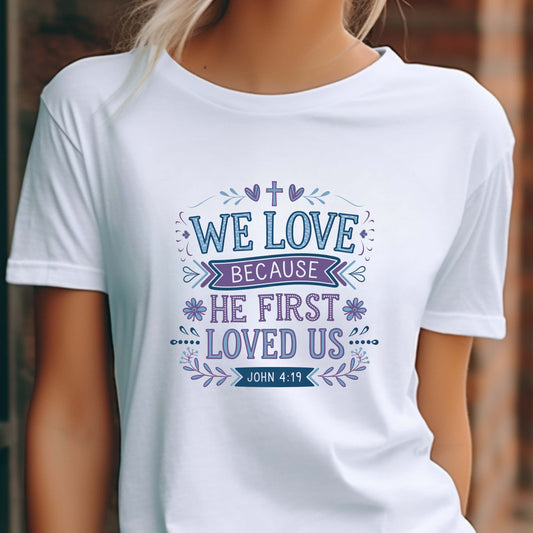 'We Love' Design - T-Shirt